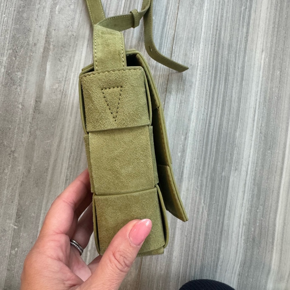 J.McLaughlin Green Suede Woven Crossbody Bag Small Shoulder - Picture 10 of 14